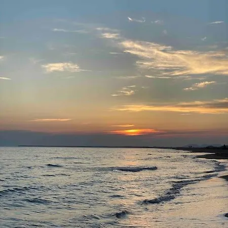 Biku's In Rrjoll Casa de Férias *